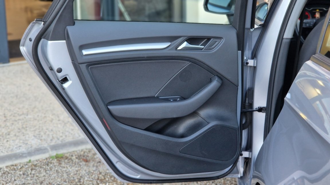 Audi A3 sportback - Photo 22