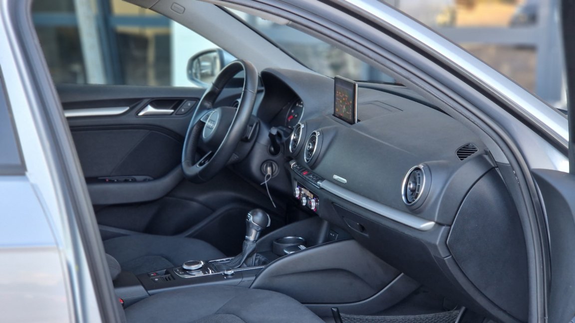 Audi A3 sportback - Photo 25