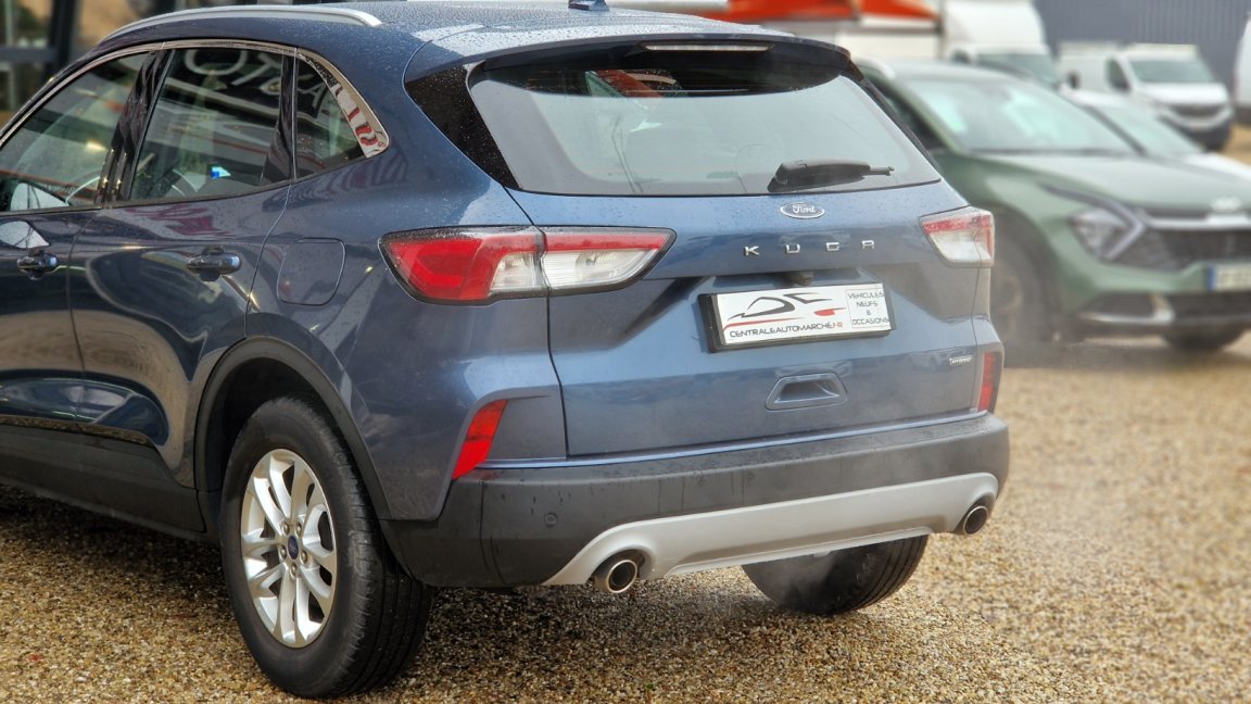 Ford Kuga - Photo 12