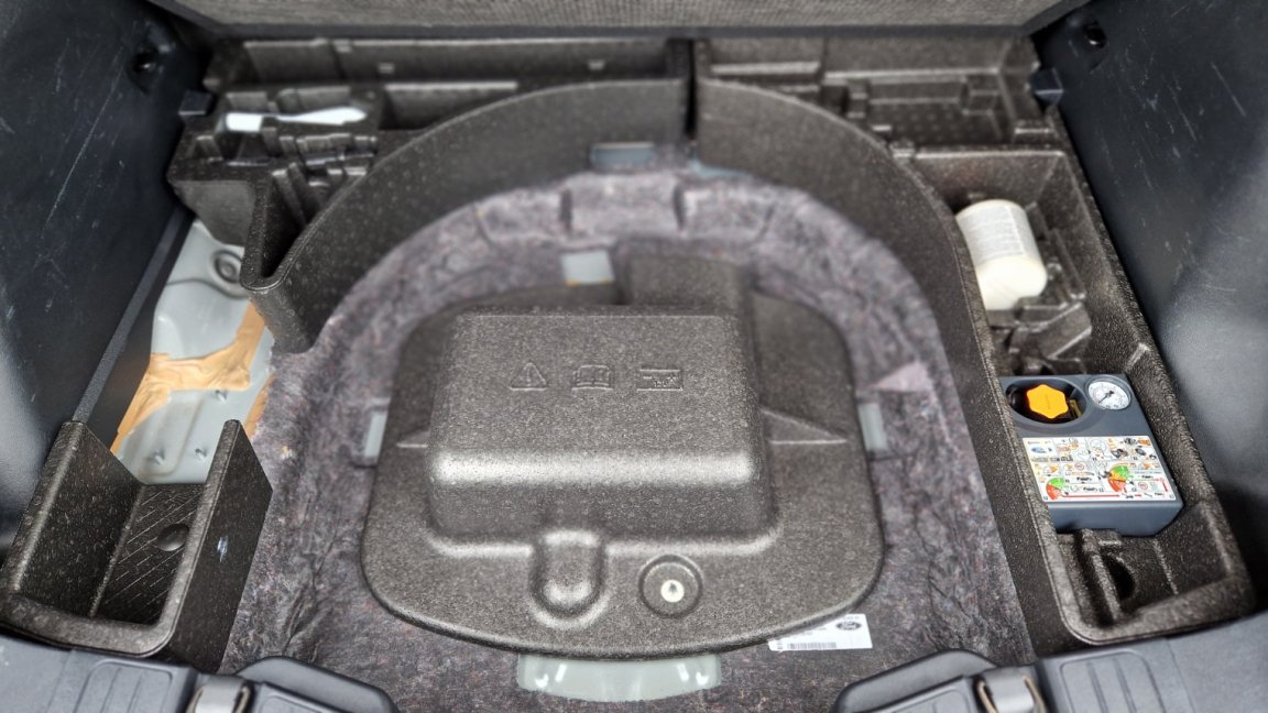Ford Kuga - Photo 17