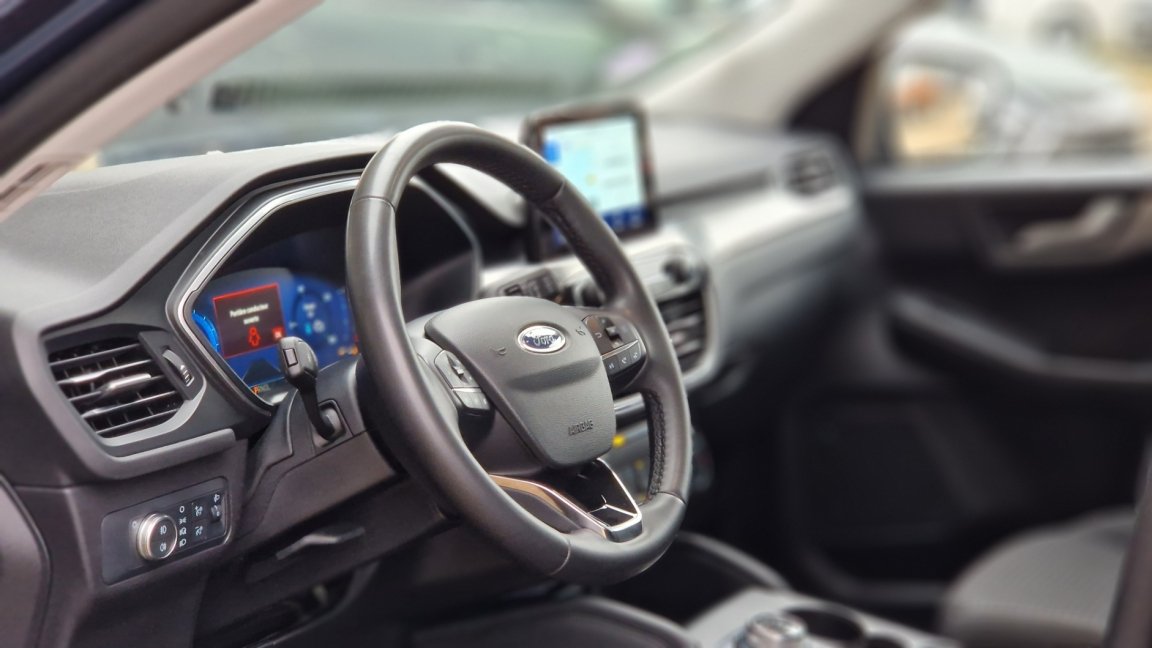 Ford Kuga - Photo 20