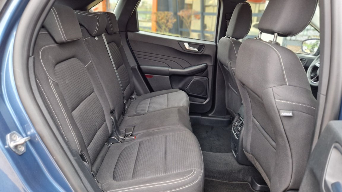 Ford Kuga - Photo 31