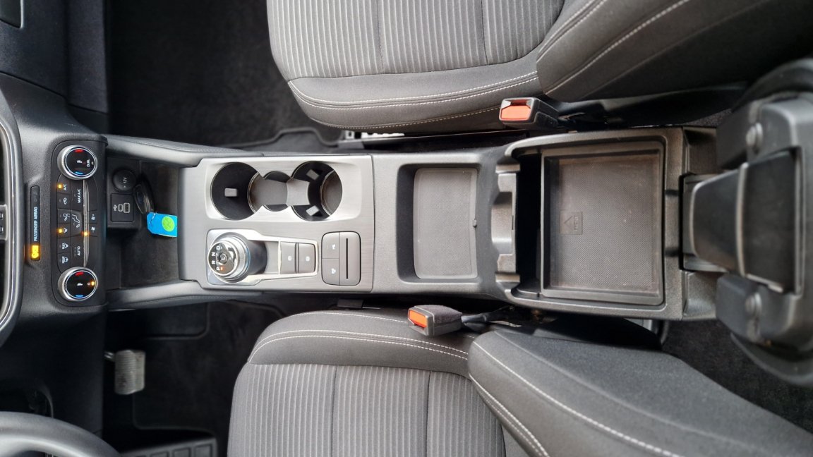 Ford Kuga - Photo 39