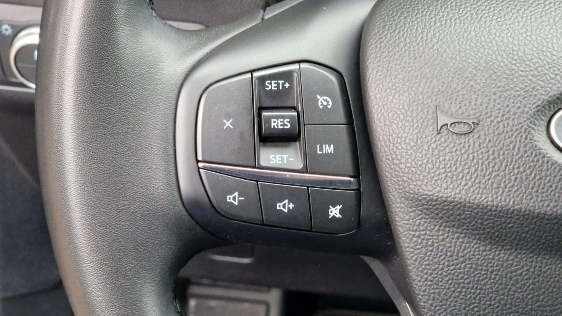 Ford Kuga - Photo 42