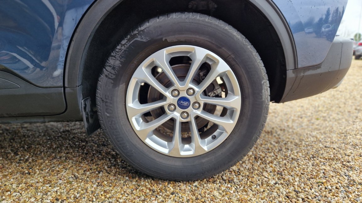 Ford Kuga - Photo 45