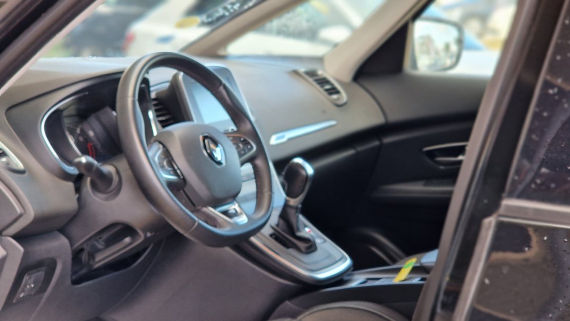 Renault Scénic - Photo 17