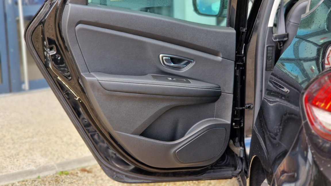 Renault Scénic - Photo 23