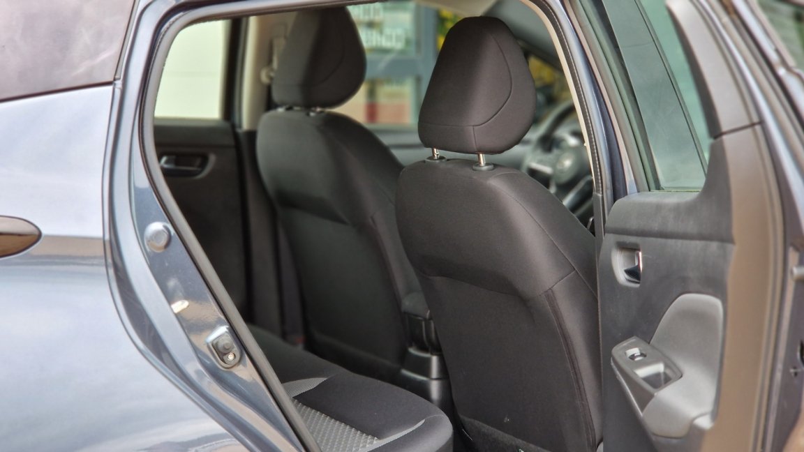 Nissan Micra - Photo 11