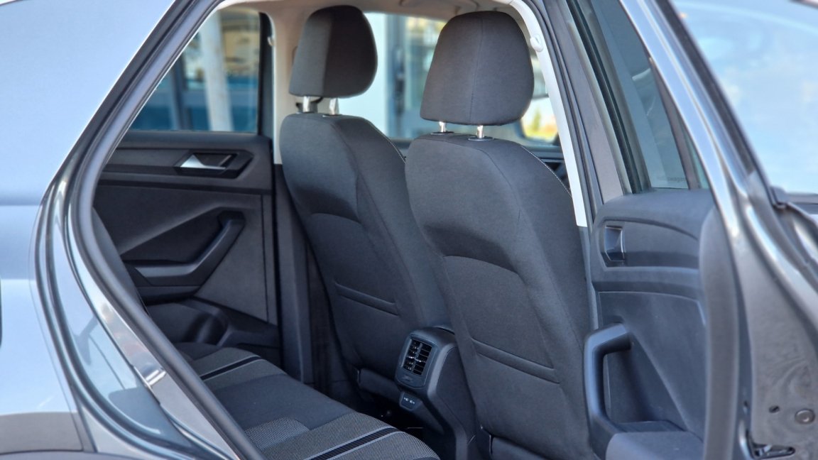 Volkswagen T-Roc - Photo 38