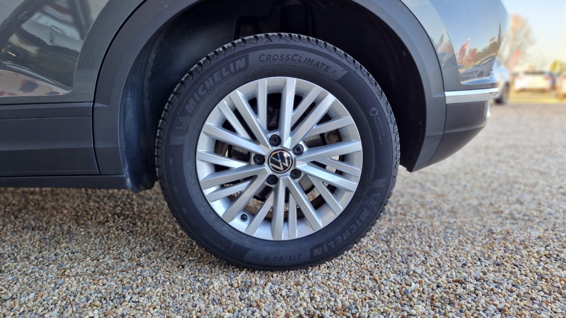 Volkswagen T-Roc - Photo 44
