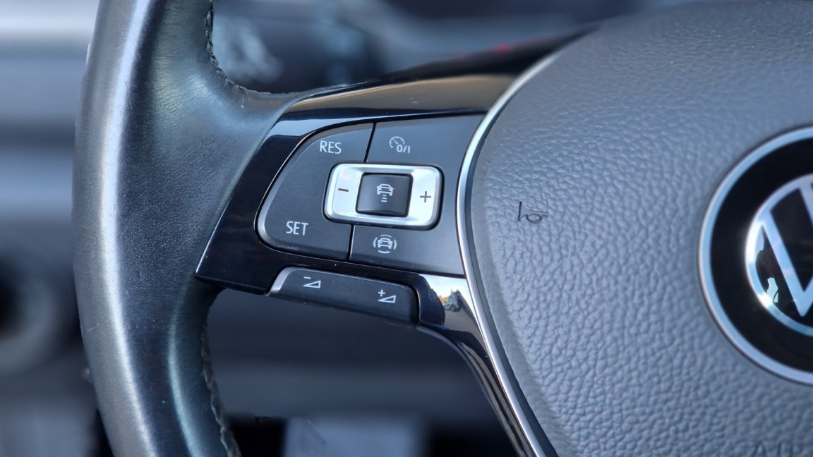 Volkswagen T-Roc - Photo 49