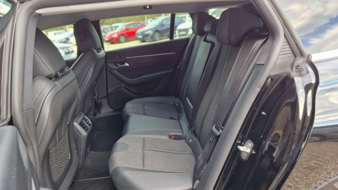 Peugeot 508 SW - Photo 24