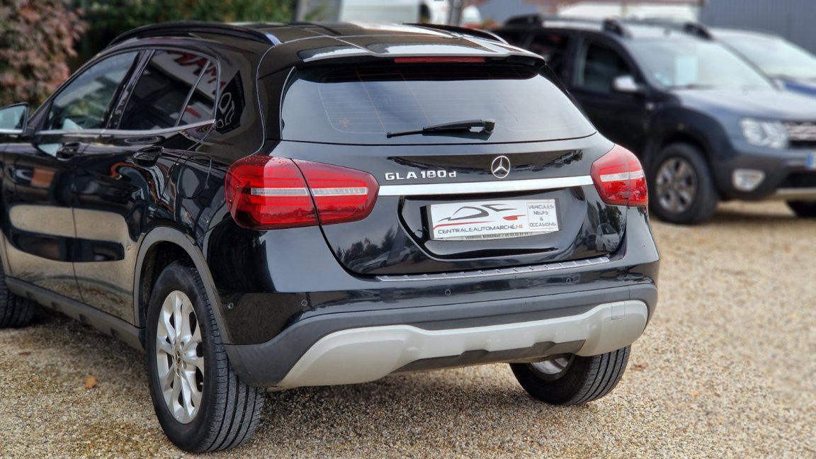 Mercedes Classe GLA - Photo 12
