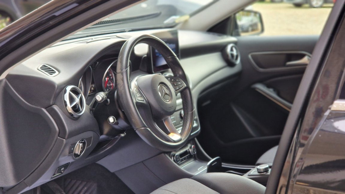 Mercedes Classe GLA - Photo 18