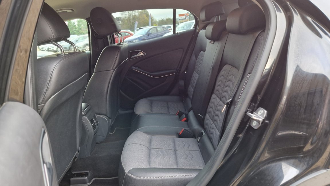Mercedes Classe GLA - Photo 20