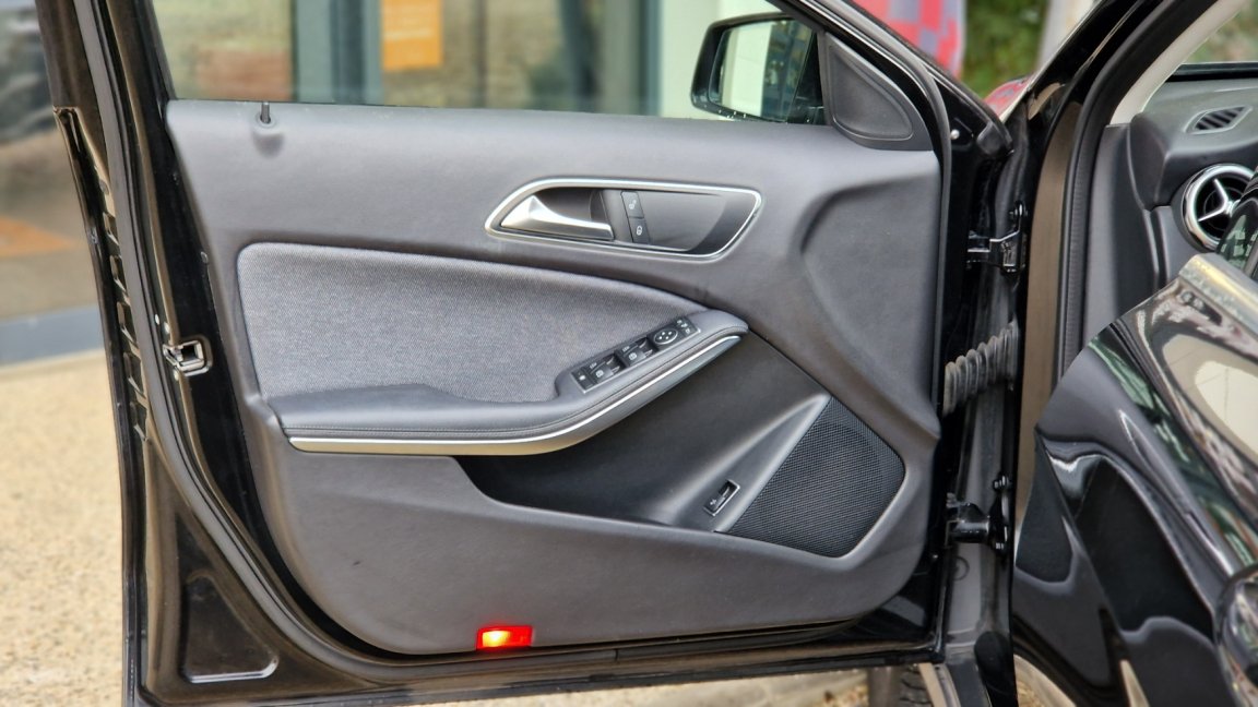 Mercedes Classe GLA - Photo 22