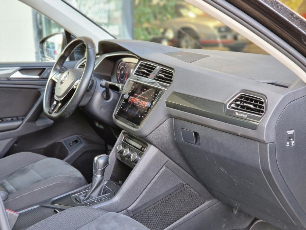 Volkswagen Tiguan - Photo 29