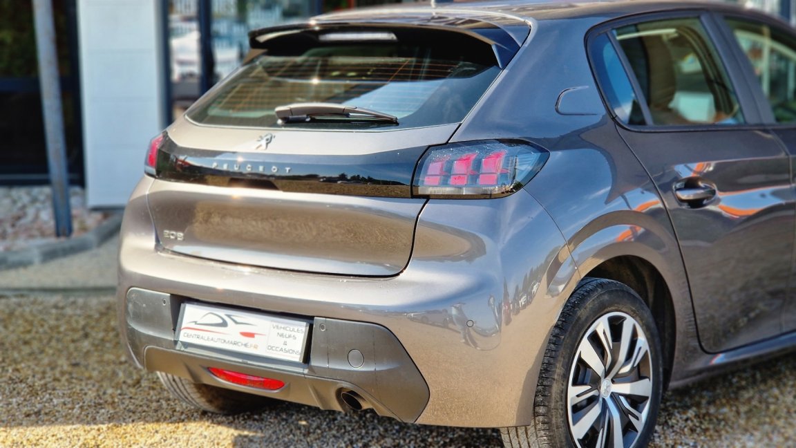 Peugeot 208 - Photo 11