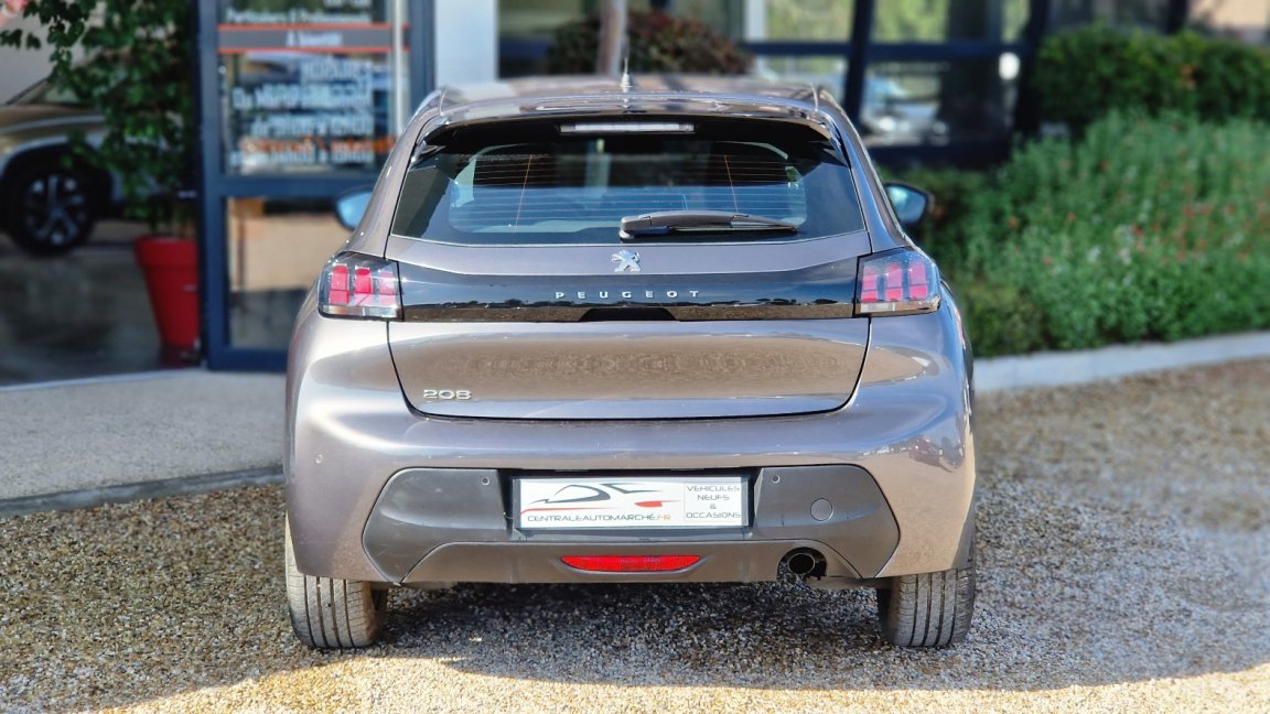 Peugeot 208 - Photo 14