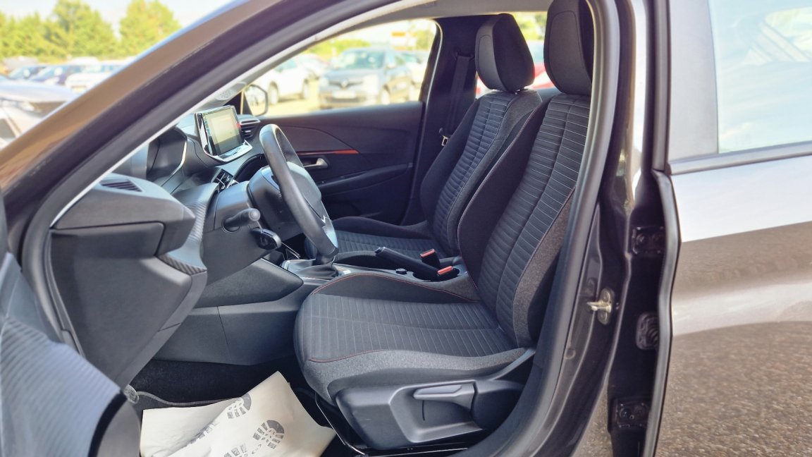 Peugeot 208 - Photo 15