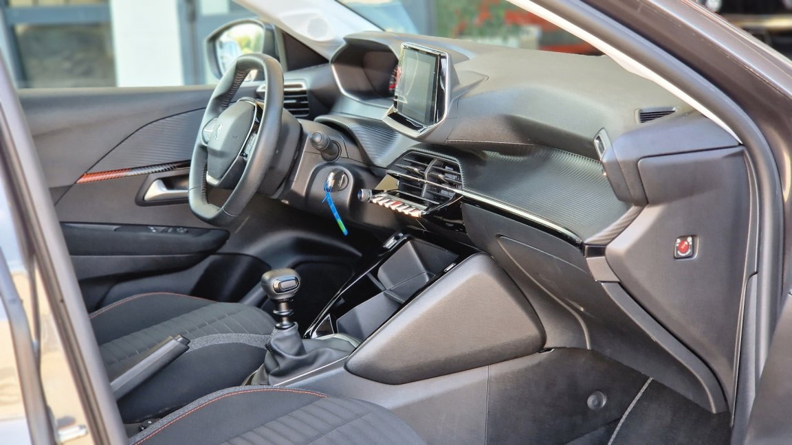 Peugeot 208 - Photo 33