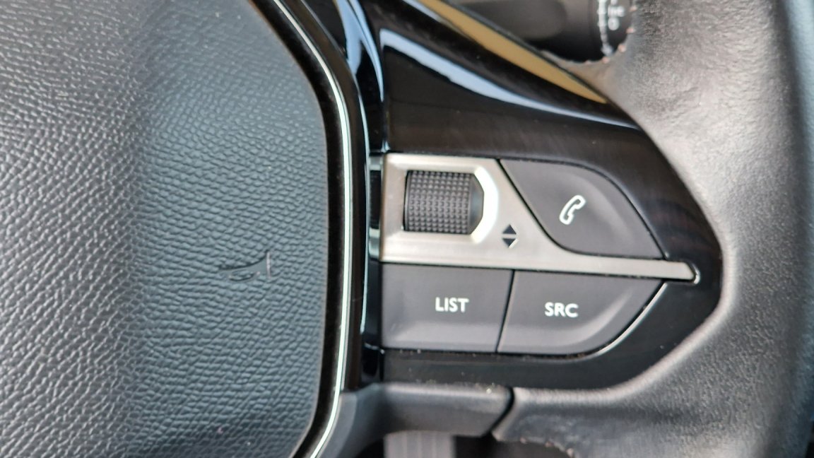 Peugeot 208 - Photo 43