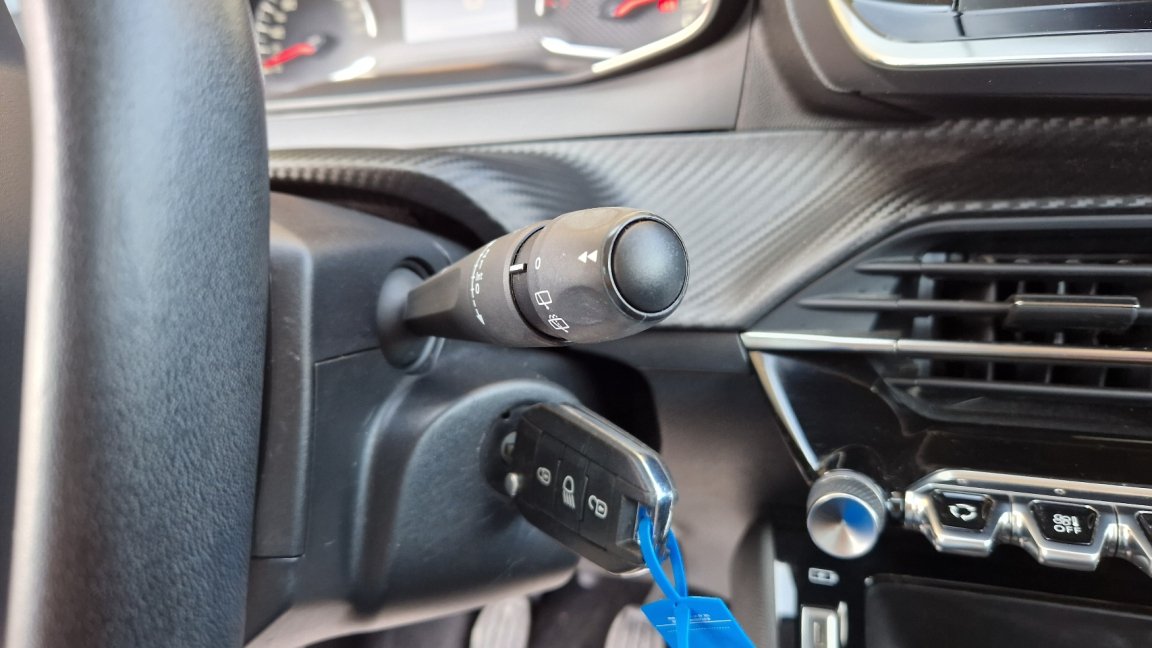 Peugeot 208 - Photo 44