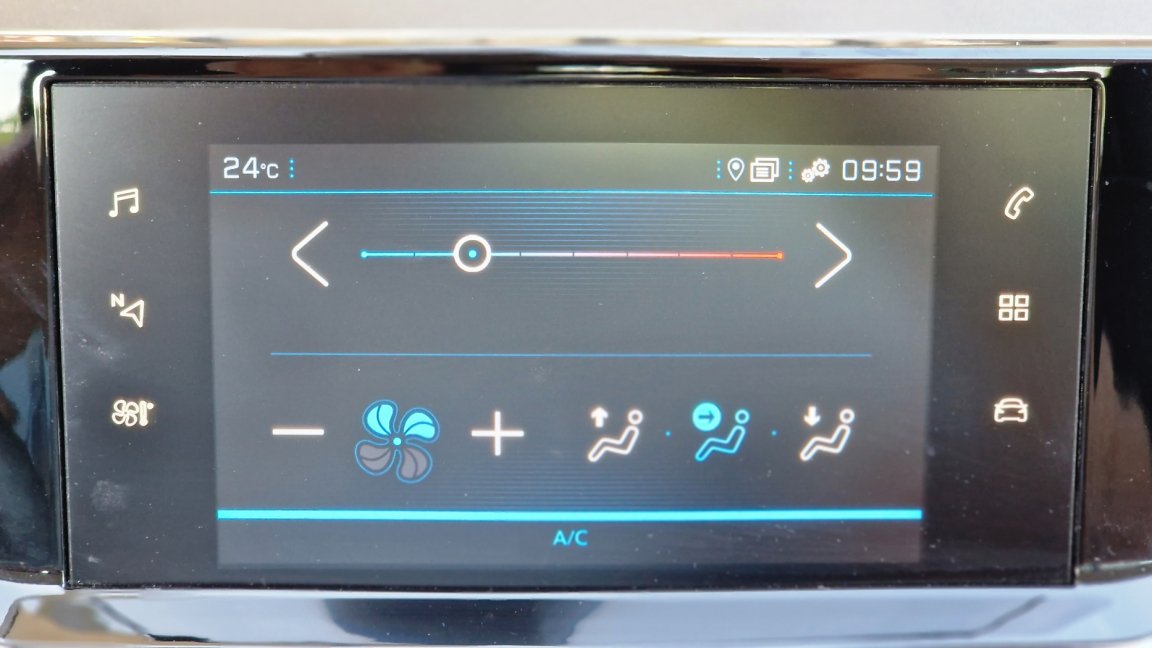 Peugeot 208 - Photo 45