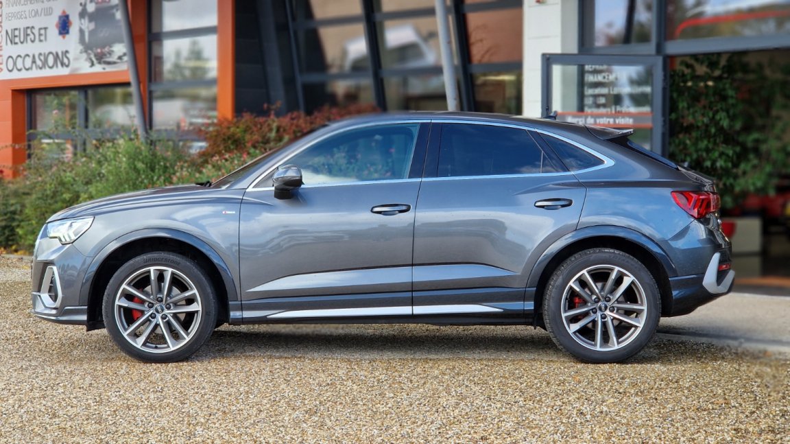 Audi Q3 Sportback - Photo 2