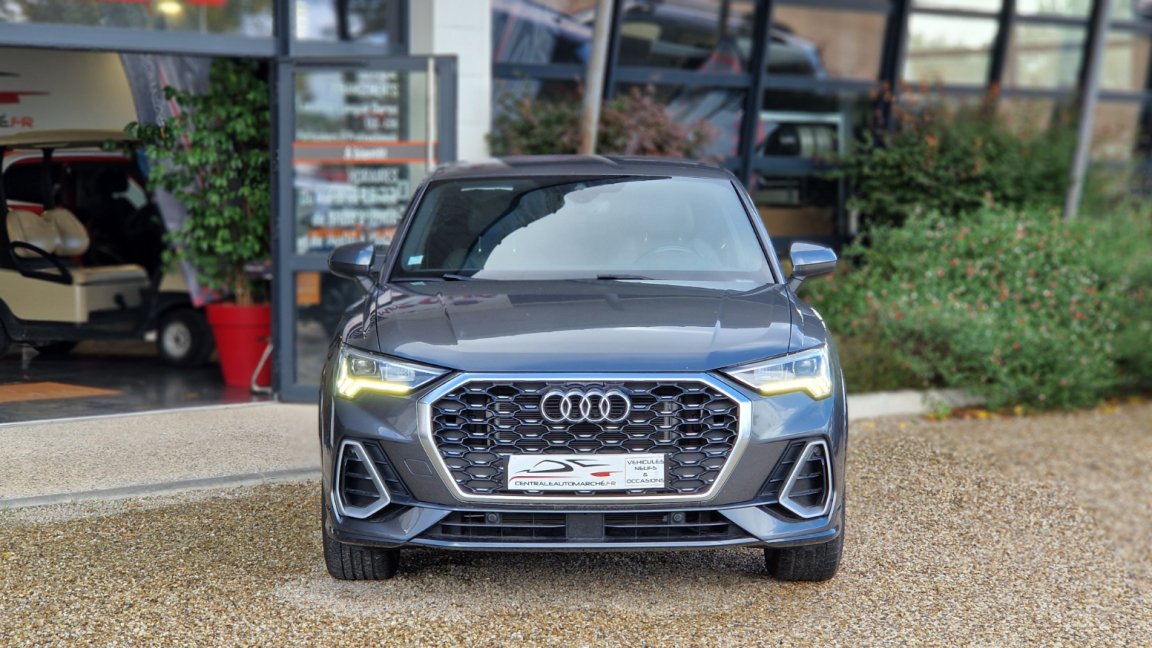 Audi Q3 Sportback - Photo 9
