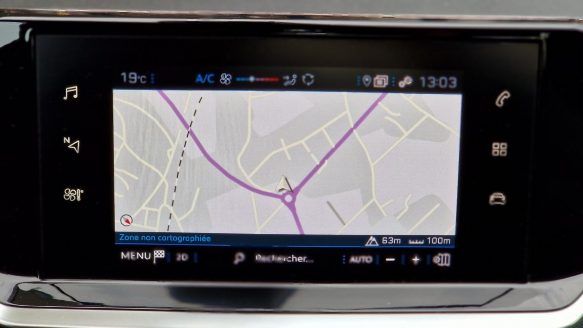 Peugeot 208 - Photo 31