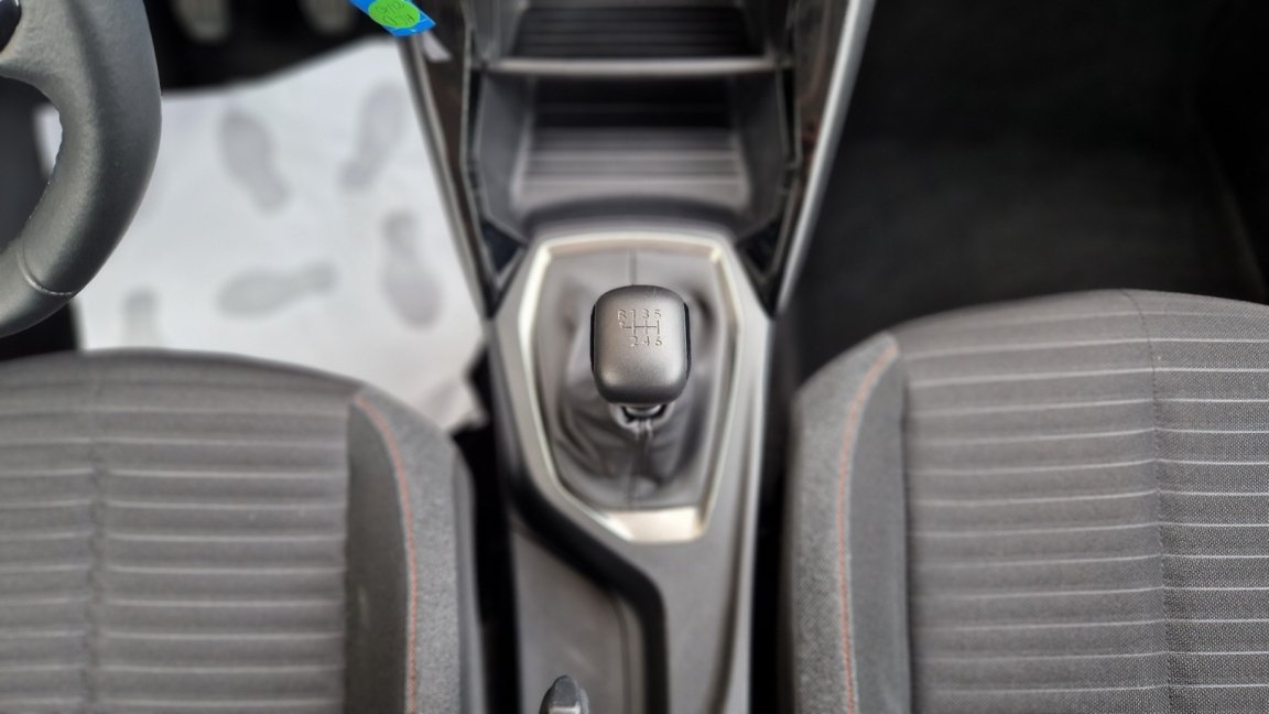Peugeot 208 - Photo 8