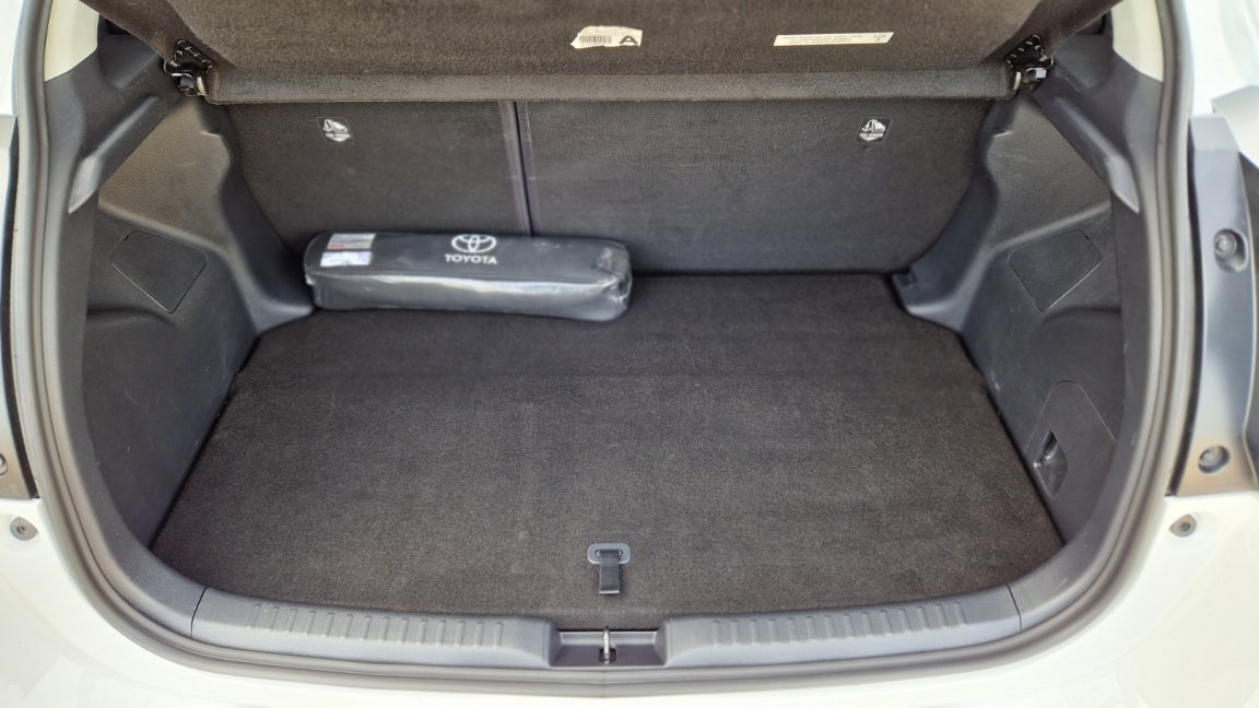 Toyota Yaris - Photo 14