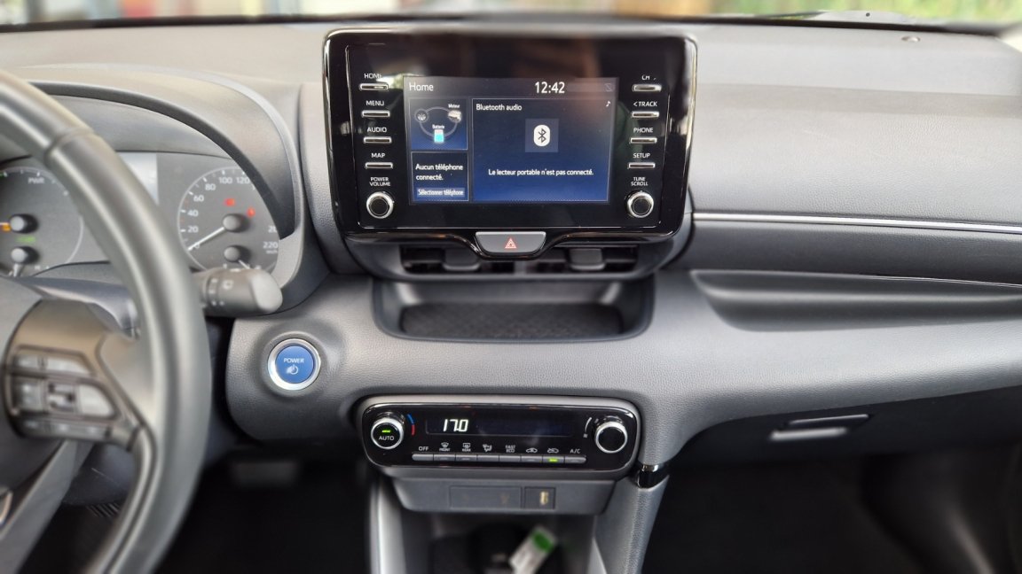 Toyota Yaris - Photo 22