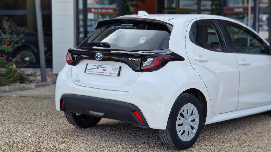 Toyota Yaris - Photo 25