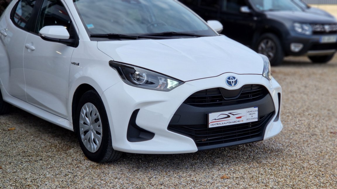 Toyota Yaris - Photo 8