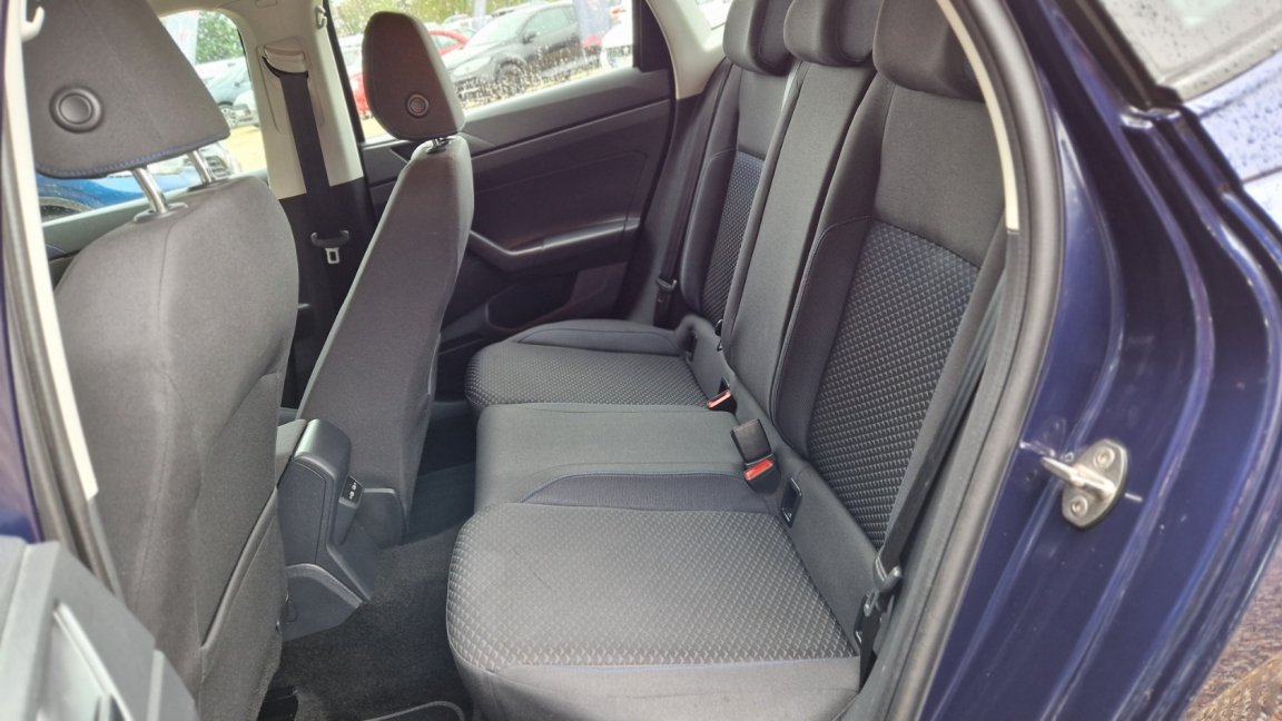 Volkswagen Polo - Photo 18