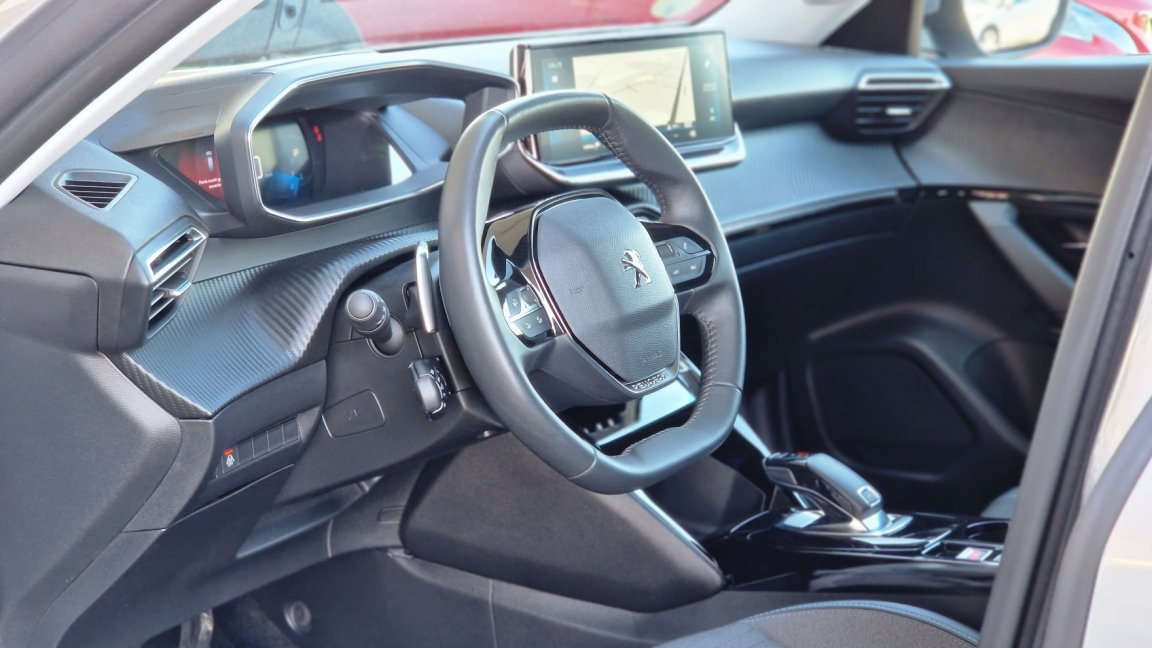 Peugeot 2008 - Photo 31