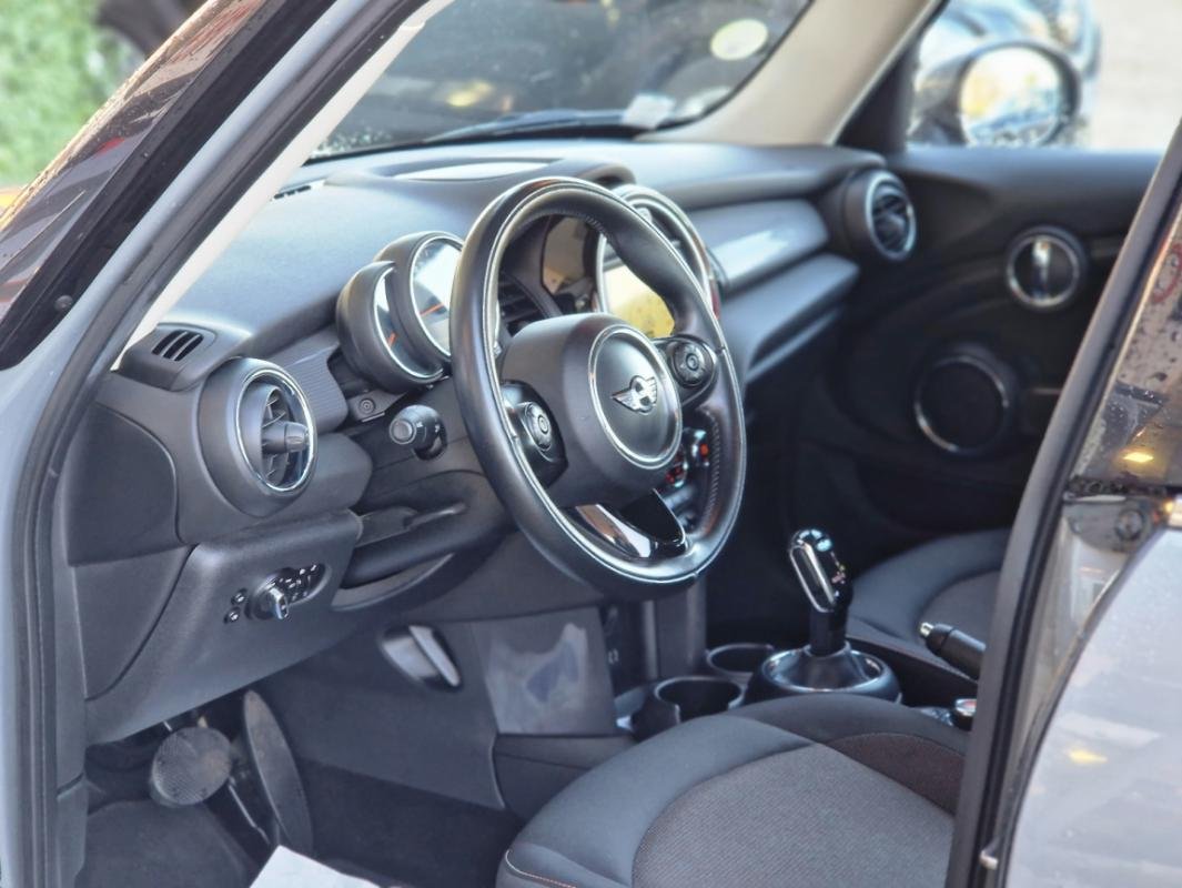 Mini Cooper - Photo 19
