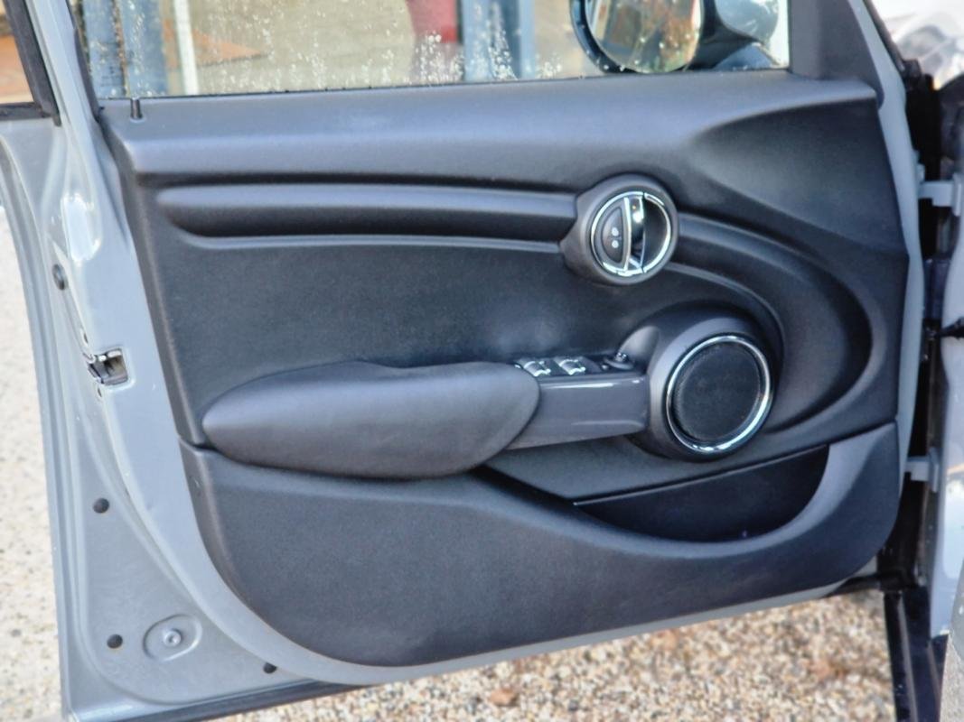 Mini Cooper - Photo 20