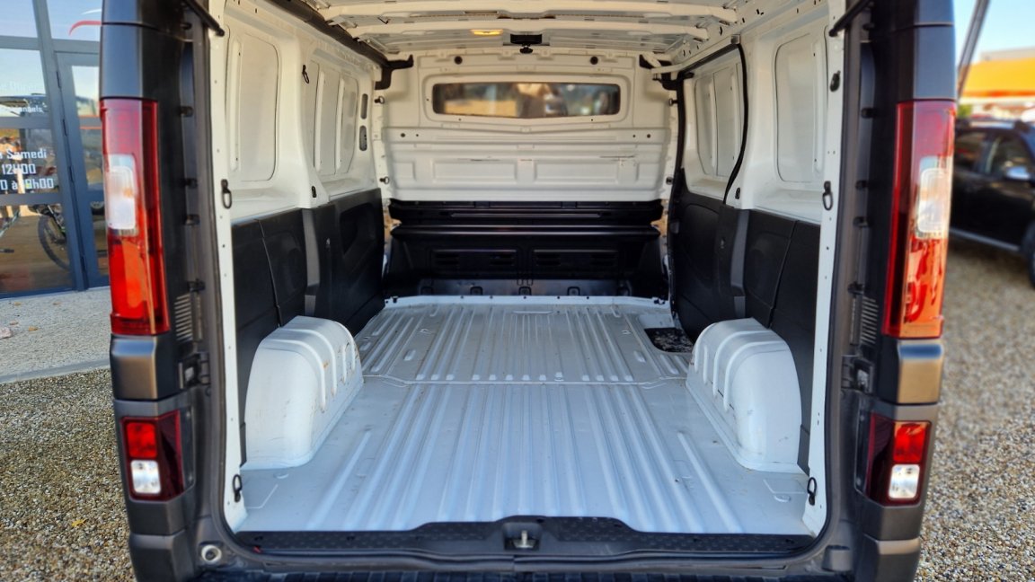 Renault Trafic - Photo 12