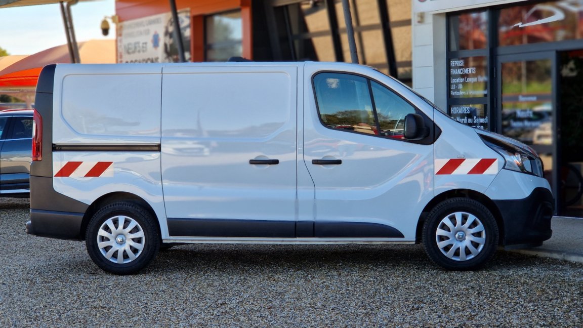 Renault Trafic - Photo 23