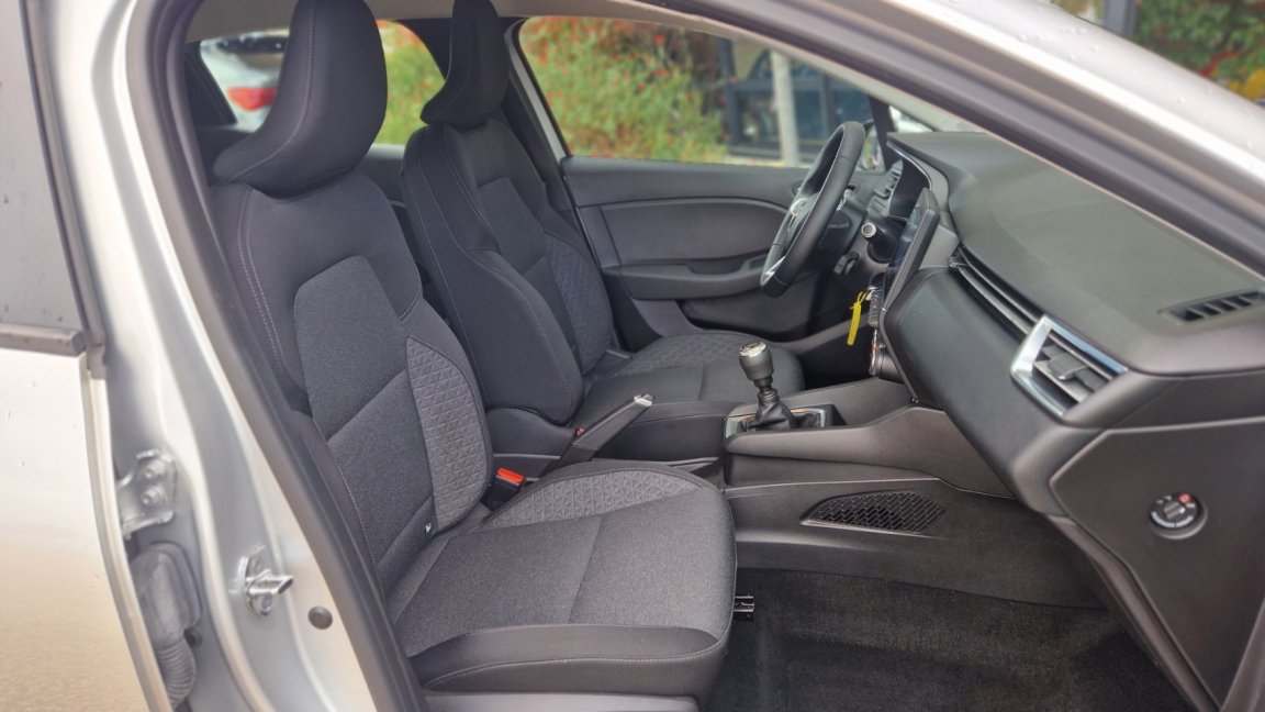 Renault Clio - Photo 24
