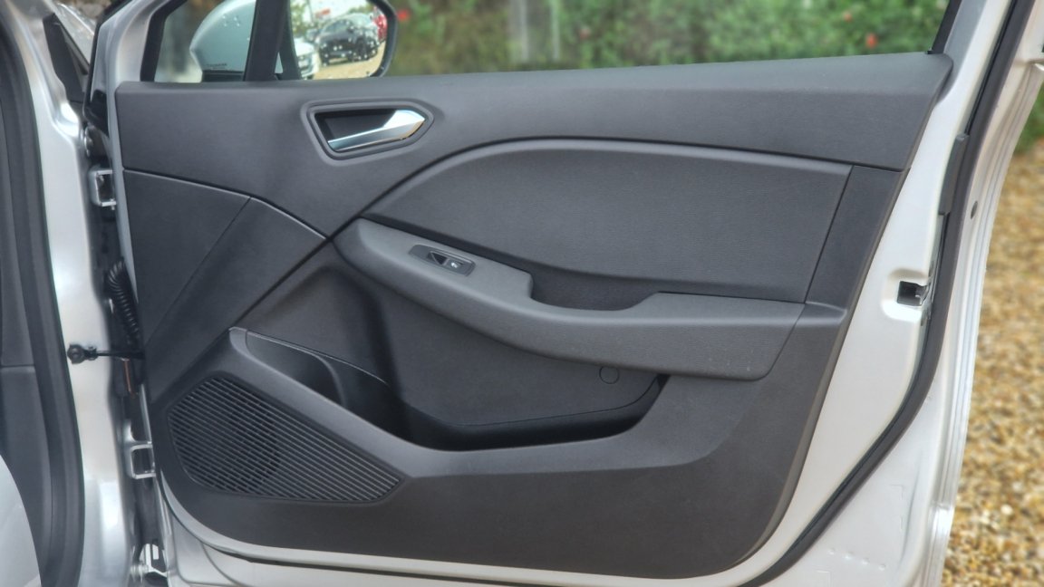 Renault Clio - Photo 35