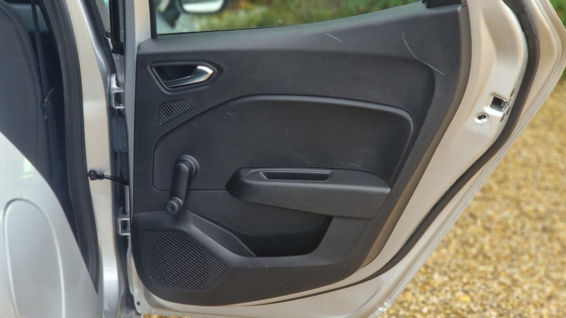 Renault Clio - Photo 38
