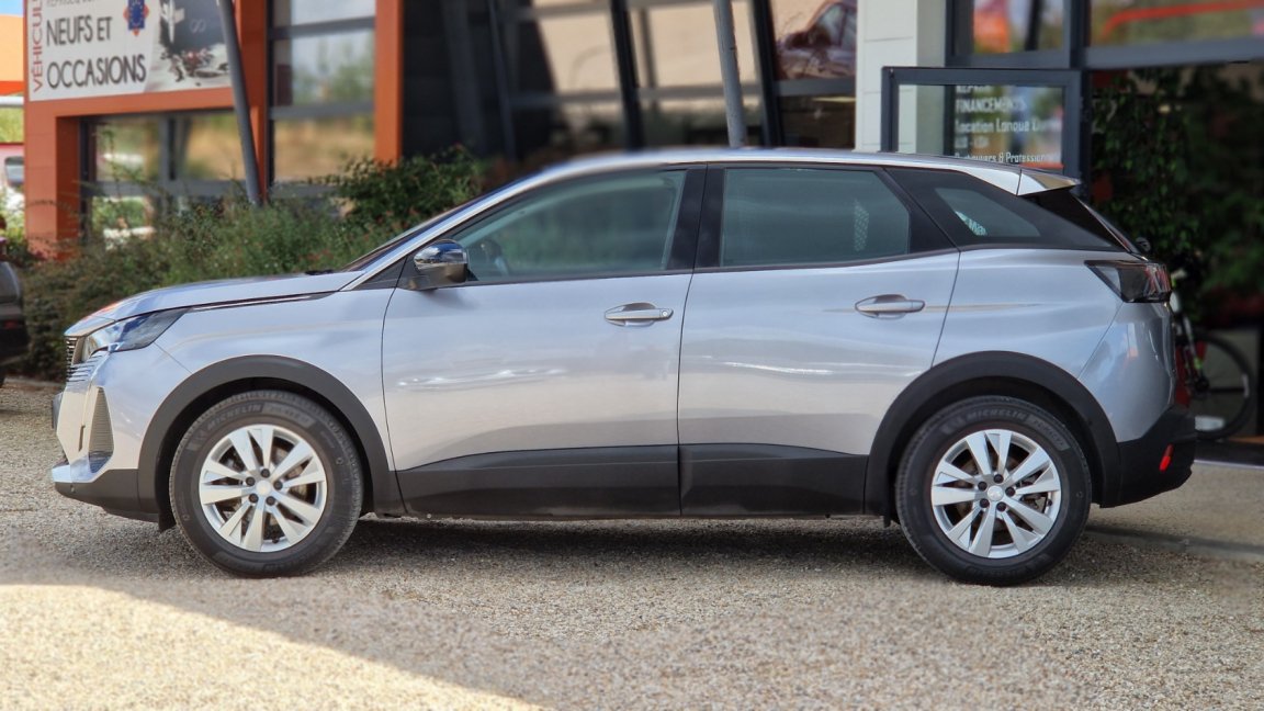 Peugeot 3008 - Photo 3