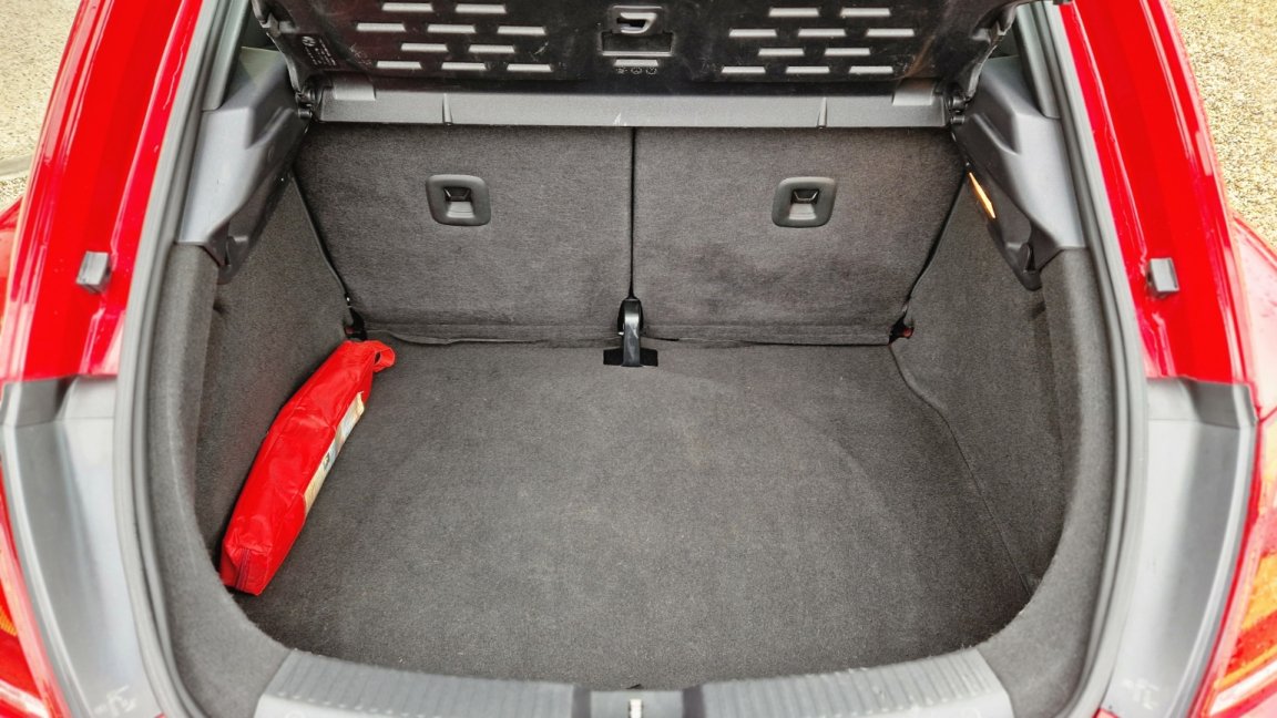Volkswagen Beetle - Photo 15