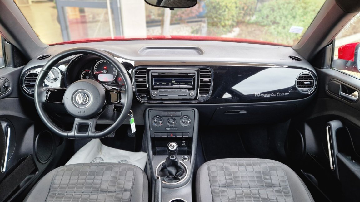 Volkswagen Beetle - Photo 43