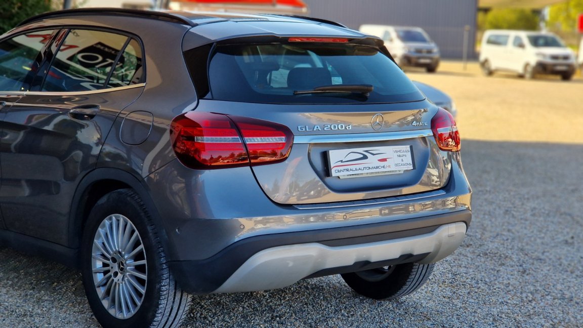 Mercedes Gla - Photo 15