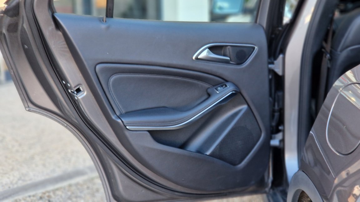 Mercedes Gla - Photo 19